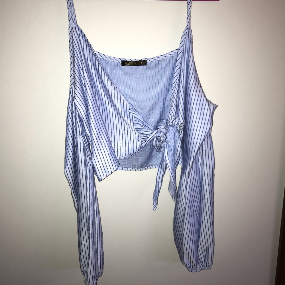 Long sleeve crop top
